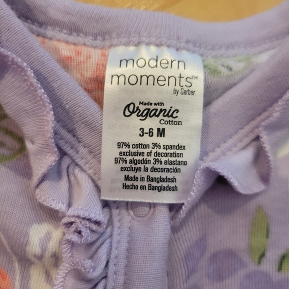 Gerber Modern Moments baby girl Footless Floral Onesie & Hat 3-6 Months - Picture 5 of 7